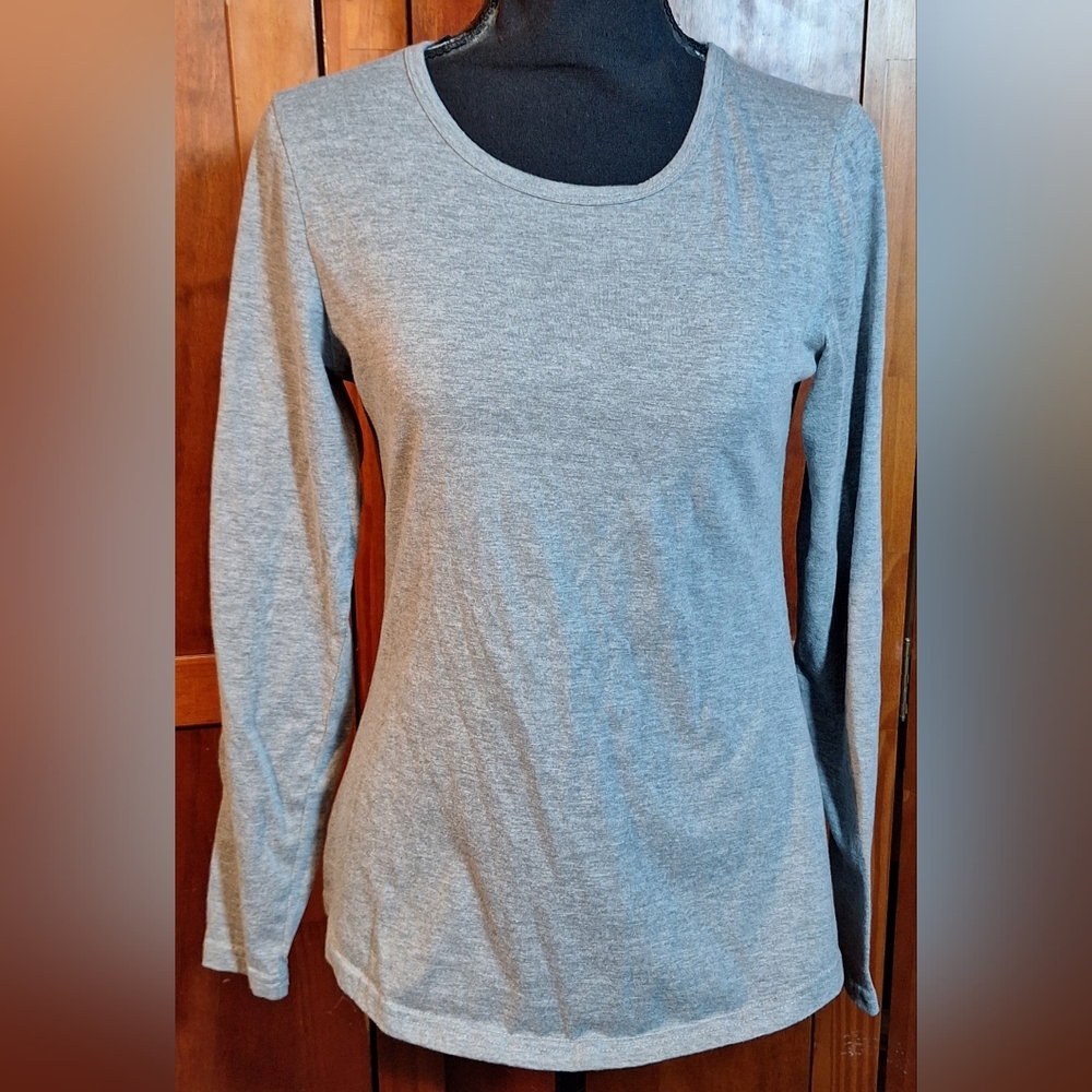 CHEROKEE Heather Gray Long Sleeve T-shirt